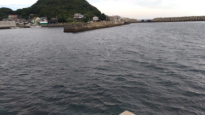 イカやブリにヒラマサや根魚も釣れる小川島の釣り場 佐賀県唐津市呼子町 釣りスタイル