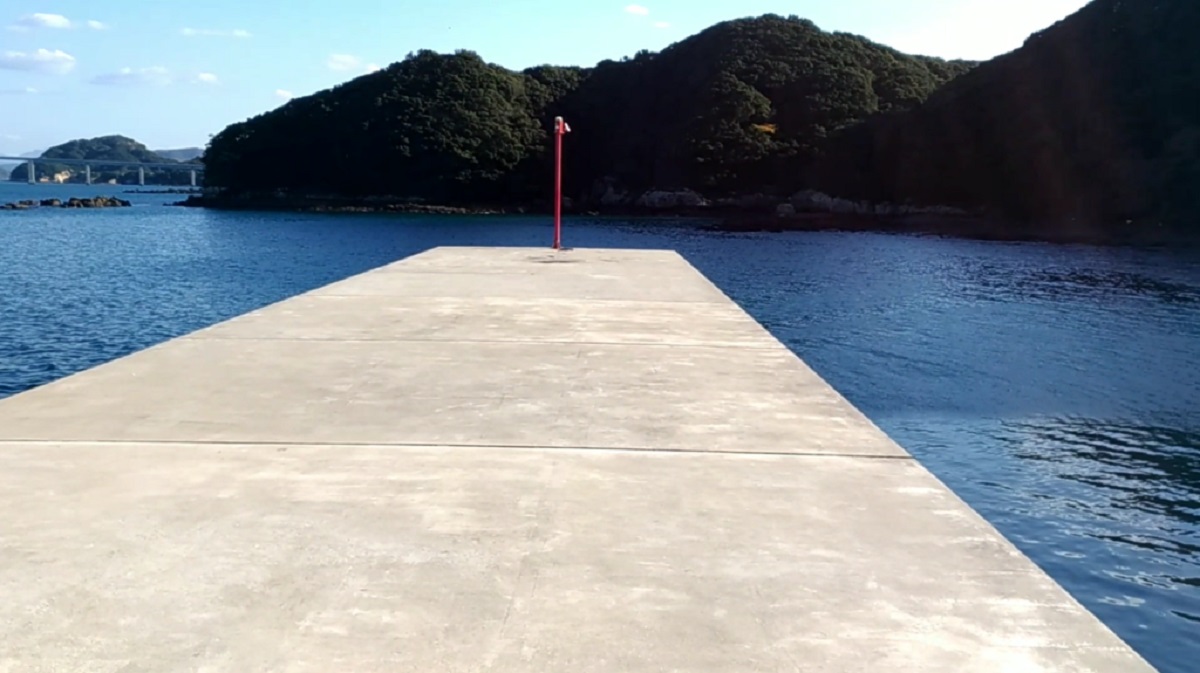 日比漁港の釣り場 鷹島の釣りポイント トイレと駐車スペース 釣りスタイル